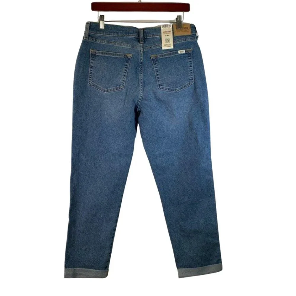 NWT Levi's Women's Heritage Boyfriend Mid-Rise Blue Jeans Size 8 W 29 - Picture 4 of 12